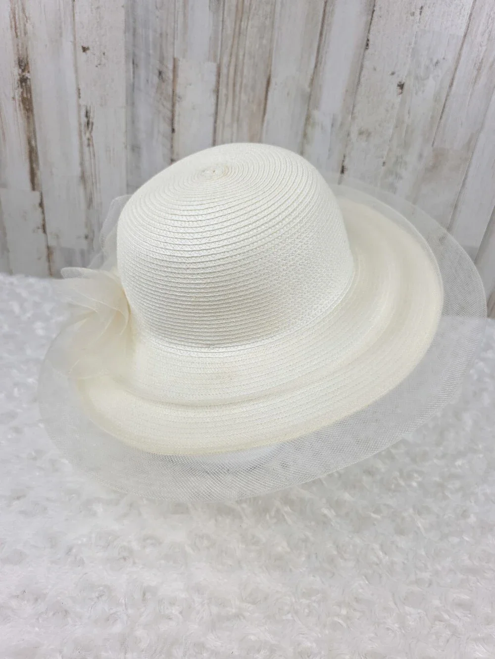 Cream-Colored Vintage Ladies' Tulle Straw Hat One Size - Picture 4 of 10